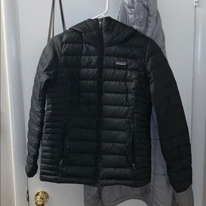 Patagonia Black Zip-Up Jacket w/ Hood
